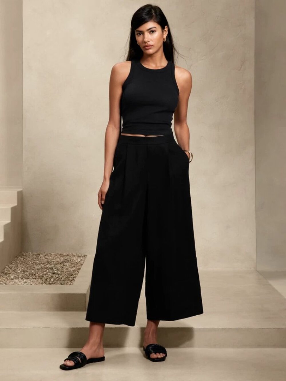 Banana Republic Factory Wide-Leg Linen-Blend Cropped Pull-On Pant size L Black